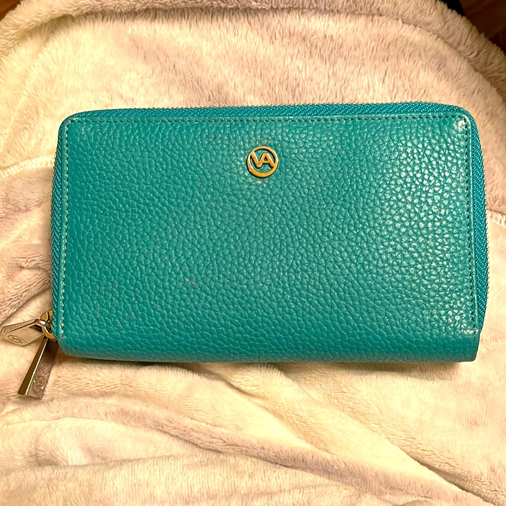 New Valentina Aqua Blue Pebble Italian Leather Zip Around Wallet card organizer